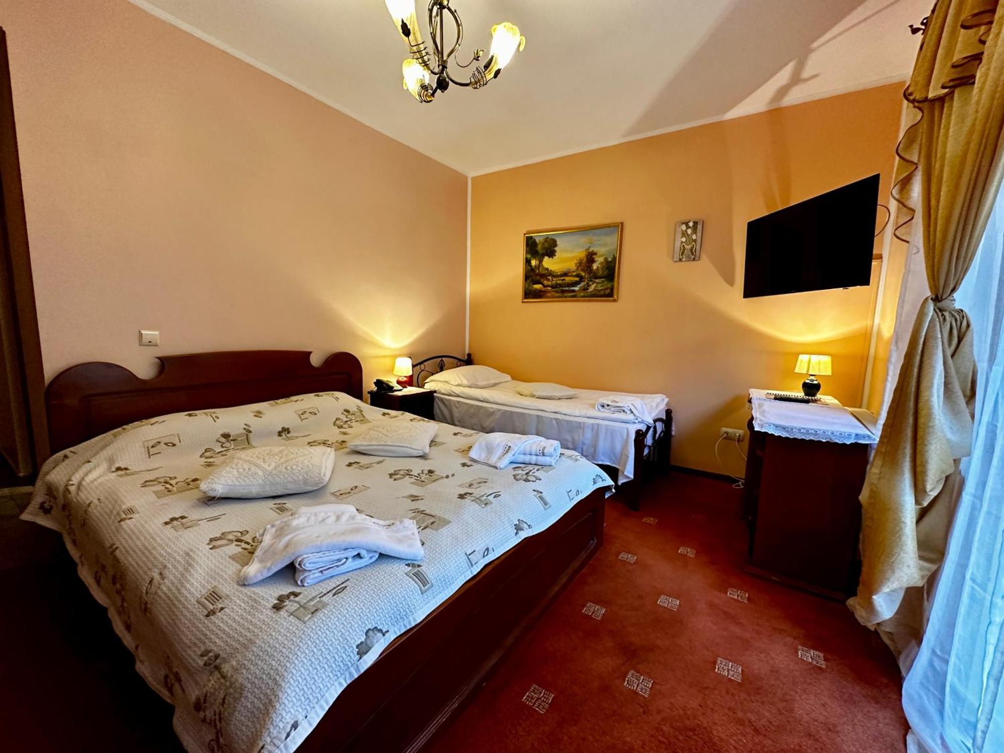 Pensiunea Crocus - Sauna & Billiard Poiana Brasov Εξωτερικό φωτογραφία
