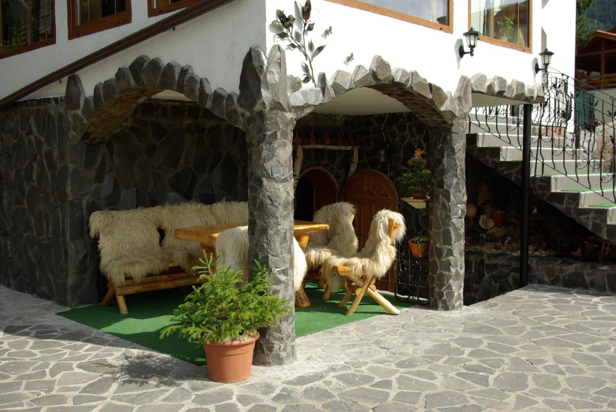 Pensiunea Crocus - Sauna & Billiard Poiana Brasov Εξωτερικό φωτογραφία